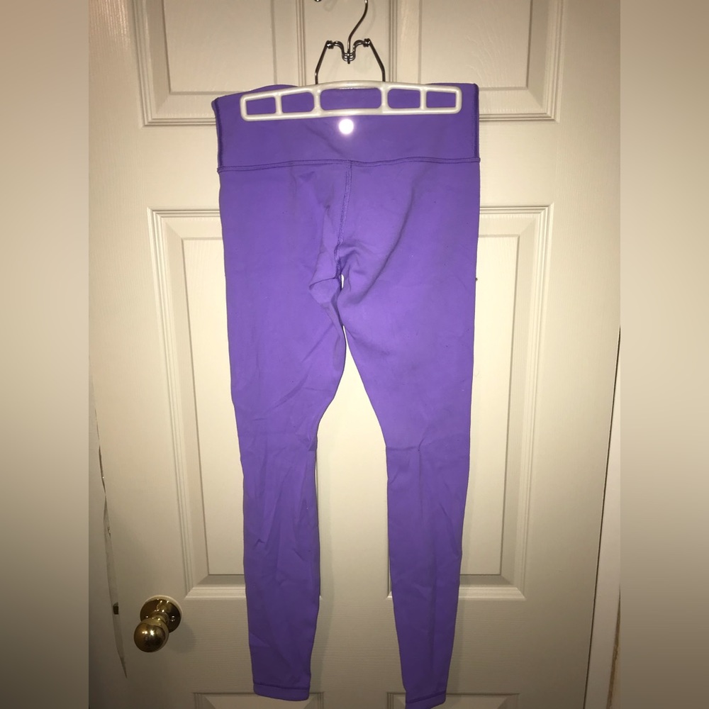 Lululemon | 6 - Picture 3 of 5